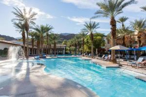 Villa in La Quinta- Patio, Fireplace- 1 Bed with Separate Living Room
