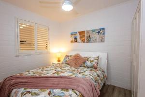 Puppies&Pancakes at Innes Park Opp Park&Beach Dogs welcome inside