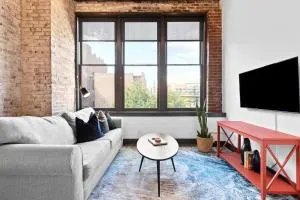 Riverfront Loft - Walk to Everything P201 - Brooklyn