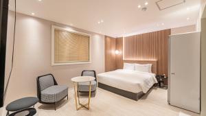 Yangjeong Stay Avenue Hotel