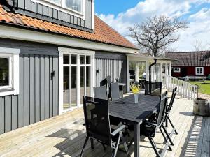 4 star holiday home in FäRJESTADEN