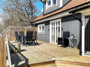4 star holiday home in FäRJESTADEN