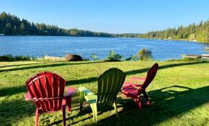 Lakeside Retreat35 Mi To Mt Rainier!