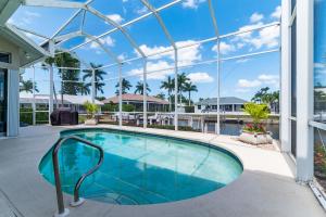 Waterfront Escape Awaits, Marcos Best Kept Secret
