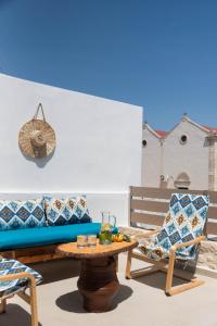 Faidra House