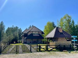 Zov Srne - 3hvězdičkové hotely ve městě Kaludjerske Bare