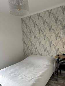 Hotels Hotel de La gare-Les Floralies : photos des chambres