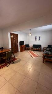 Güneyli Spacious Flat