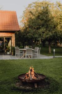 Chalet im Obstgarten