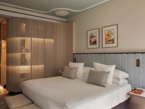 Superior Double room in Grand Hotel Central