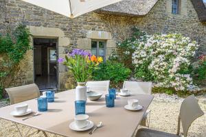 Maisons de vacances Charmante longere pour un doux sejour : photos des chambres