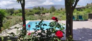 Roses Villa - Trimiklini