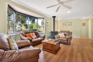 Stringybark, Halls on Falls Homestead