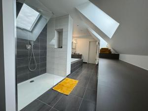 Maisons de vacances La Maison de l-Ours - Avec Patio & Garage - 8 personnes : photos des chambres