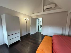 Maisons de vacances La Maison de l-Ours - Avec Patio & Garage - 8 personnes : photos des chambres