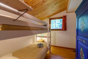 Chalets Chalet Les Airelles : photos des chambres