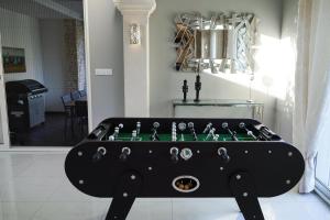 VILLAS BEAUMONT avec piscine et jacuzzi proche DUZES ET ANDUZE