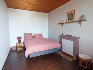 Villas Beau logis charentais du XIXe et sa piscine : photos des chambres