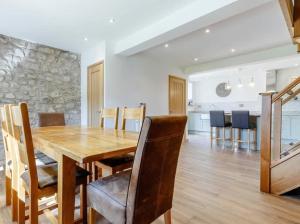 The Granary at Henrhiw Farm Cottages