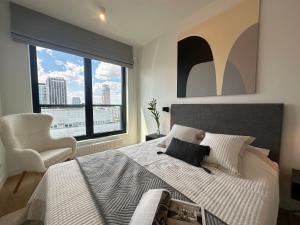 Luxurious and Modern Apartments in Warsaw City Center with Parking by Renters Prestige