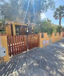 Casa vacanze Campulongu a 150 mt dal mare, Villa Carolina - Oasi dei Due Mari