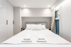 Phoenix, Garden View in Kalamata B2