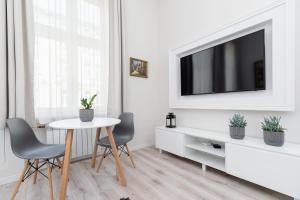 Two bedroom apartment - Starowiślna 36