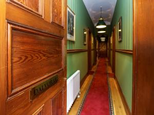 Dalvorar - Mar Lodge Estate