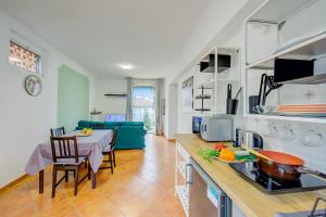 Riccardo House Stresa 1 min from Lake - Happy Rentals