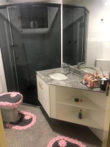 Quarto em Alphaville Barueri SP