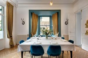 4 chambres au Chalet Clermont-Tonnerre + piscine