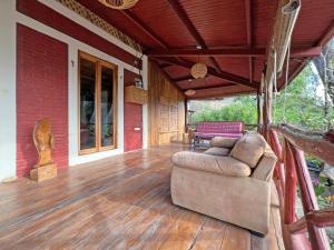 300m to beachcenter: 2 bedr-2 bath & great views!