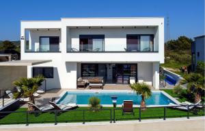 Amazing Home In Primosten With Sauna