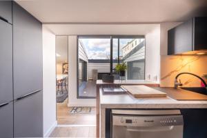 Maisons de vacances Beau Loft Lorient - centre ville : photos des chambres