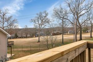 Fall Creek Condo near The Strip!