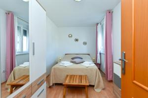 Apartment Liznjan 2285