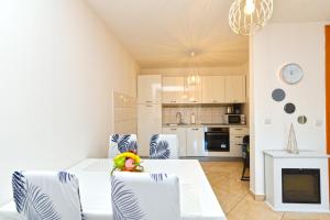 Apartment Liznjan 2285