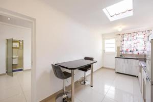 One bedroom apartment.