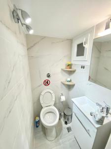 Athens Vintage Apartment