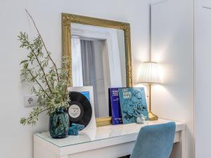 Székely Bertalan Residence