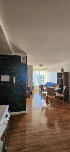 Apto BENTO! LAREIRA e CHURRASQUEIRA!