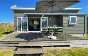 Nice Home In Lauwersoog With Kitchen
