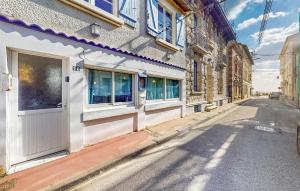 3 Bedroom Gorgeous Home In Royan