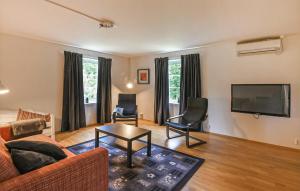 Nice Home In Ed With Kitchen