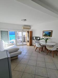 Apartments Sun House