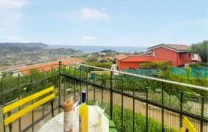 3 Bedroom Awesome Apartment In Imperia - Civezza