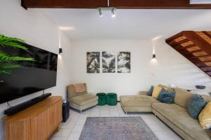 The Surf Pad - Oceanstays