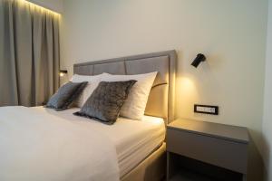 Seafront Sunset Studio&Rooms