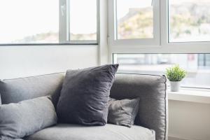 Stylish Studio: Acropolis View in Monastiraki Sq.