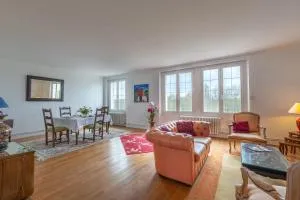 Chez Maryse et Guy - Bel Appt pour 4 avec jardin - Épuisay